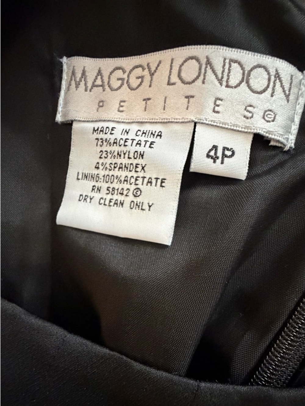 Maggy London Black Sleeveless Pleated Bubble Midi Dress Size 4P - Picture 8 of 9